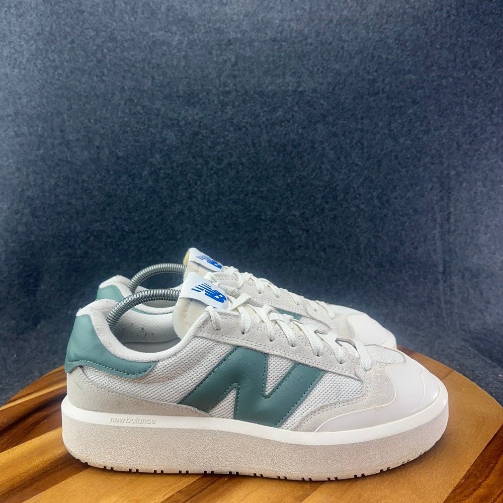New Balance CT302 Sneakers Mens Size 10D Womens Size 11.5D Unisex CT302RO Shoes